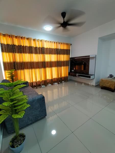 Kondominium untuk Disewa di Emerald Residence - Vincent Tan - Living Room - PropertyGuru.com.my