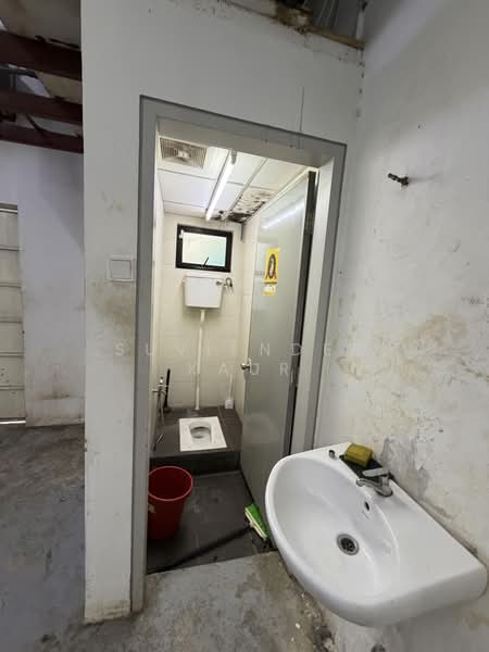 Shop / Office for Rent in Bandar Bukit Puchong 2 (Puchong) - Suviender Kaur - PropertyGuru.com.my