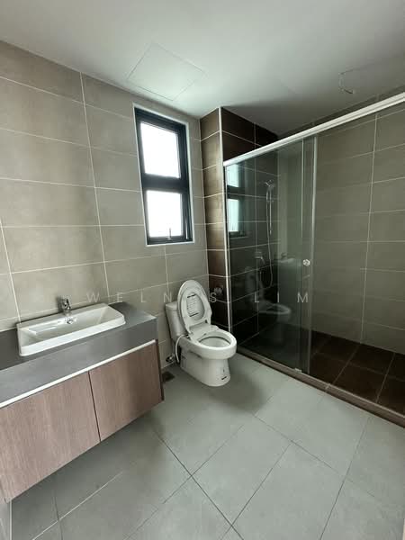 Condominium for Sale at Hillcrest Heights - Welnis Lim - Bathroom - PropertyGuru.com.my