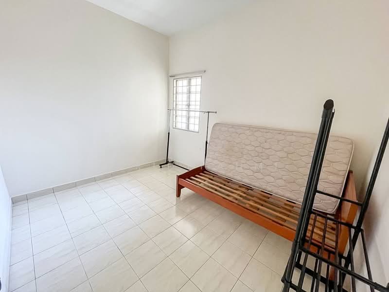 Kondominium untuk Dijual di Kondominium Kristal - Farid Fahmi - PropertyGuru.com.my