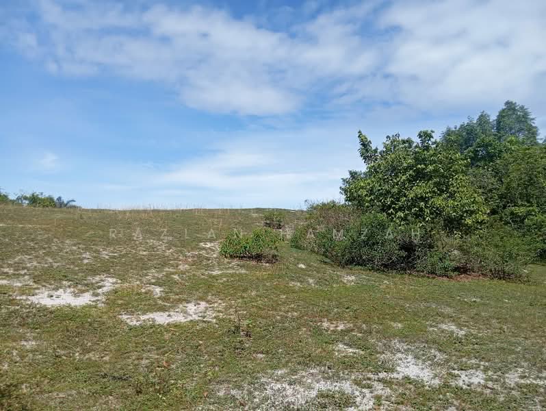 Hartanah Yang Lain untuk Dijual di Kampung Air Hitam Labu (Kampar) - Razlan Hamzah - Exterior - PropertyGuru.com.my
