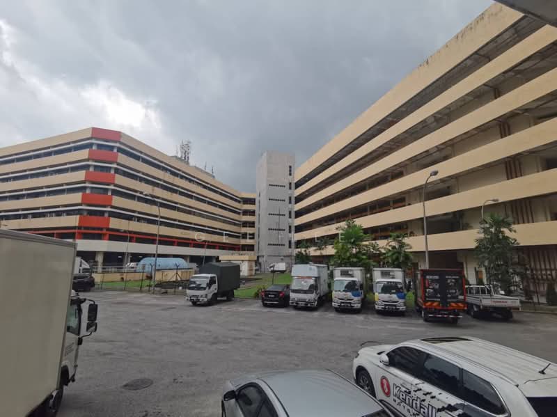 Warehouse for Rent in Kawasan Perusahaan Segambut (Segambut) - GEE Lee - Exterior - PropertyGuru.com.my