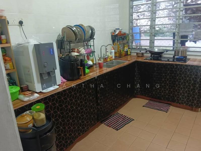 2-storey Terraced House for Sale in Taman Kekwa (Seremban) - Samantha Chang - Kitchen - PropertyGuru.com.my
