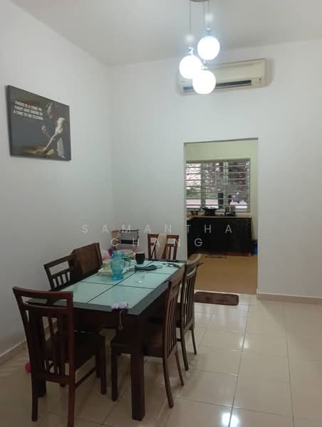 2-storey Terraced House for Sale in Taman Kekwa (Seremban) - Samantha Chang - Dining Room - PropertyGuru.com.my