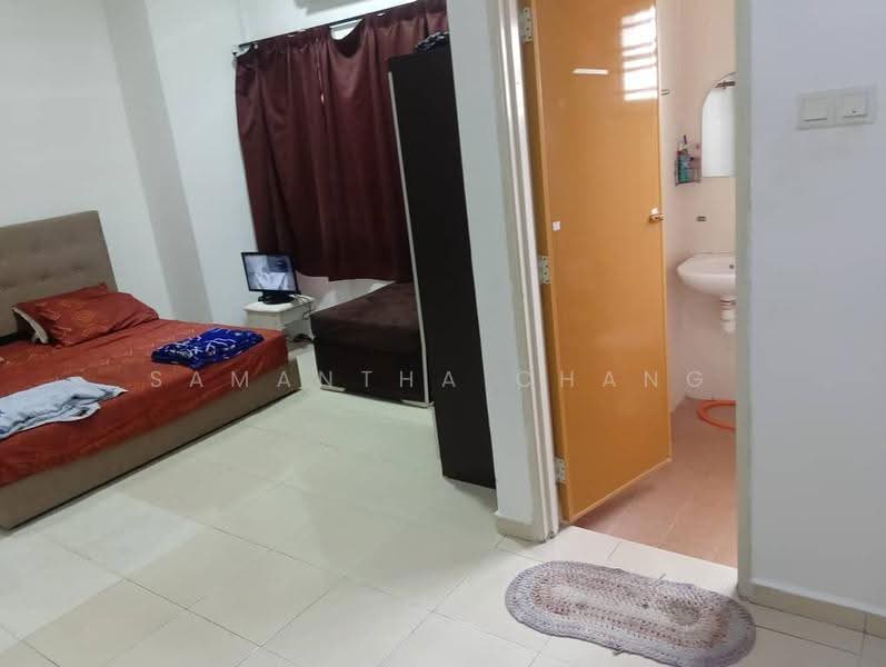 2-storey Terraced House for Sale in Taman Kekwa (Seremban) - Samantha Chang - Bedroom - PropertyGuru.com.my