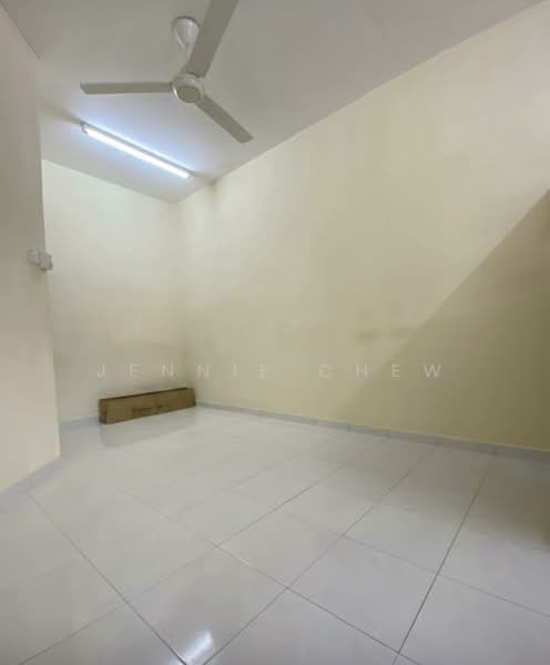 1-storey Terraced House for Sale in Taman JP Perdana (Johor Bahru) - Jennie Chew - Interior - PropertyGuru.com.my