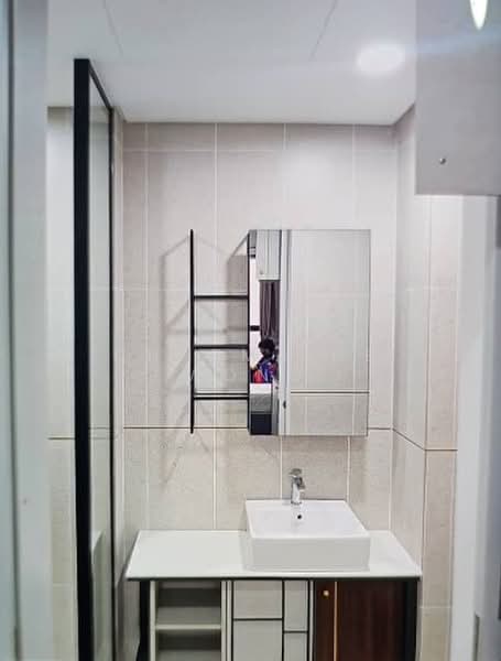 Service Residence for Rent at Millerz Square Serviced Residence - Charmaine Wong - Bathroom - PropertyGuru.com.my