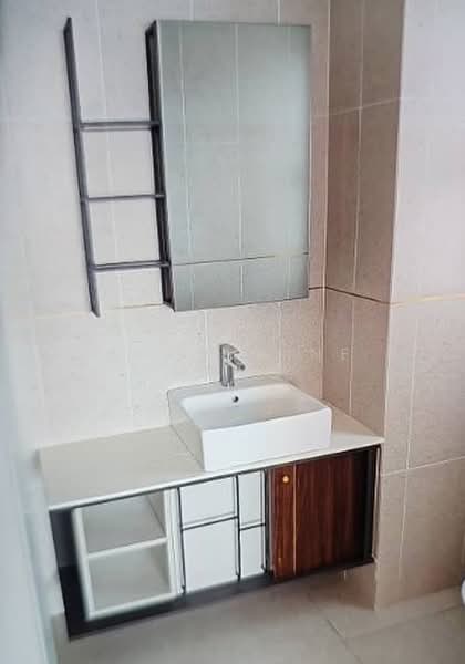Service Residence for Rent at Millerz Square Serviced Residence - Charmaine Wong - Bathroom - PropertyGuru.com.my