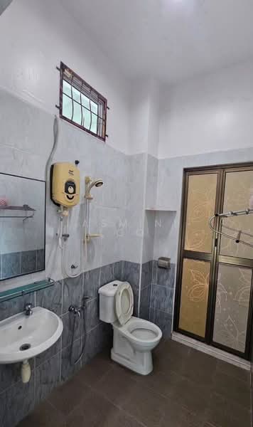 Rumah Teres 2 Tingkat untuk Dijual di Permatang Pauh (Penang) - Jasmine Loo - Bathroom - PropertyGuru.com.my