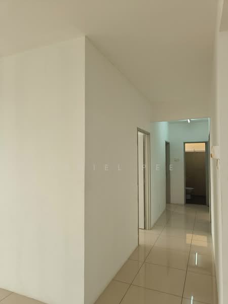 Condominium for Rent at Platinum Lake PV 20 - Daniel pee - Corridor - PropertyGuru.com.my