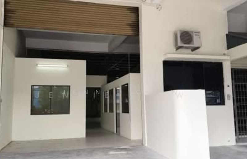 Terrace Factory for Sale in Taman Desa Cemerlang (Ulu Tiram) - Jennie Chew - Interior - PropertyGuru.com.my