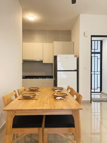 Servis Apartment untuk Dijual di Twin Tower Residence - Belinda Choo - Dining Room - PropertyGuru.com.my