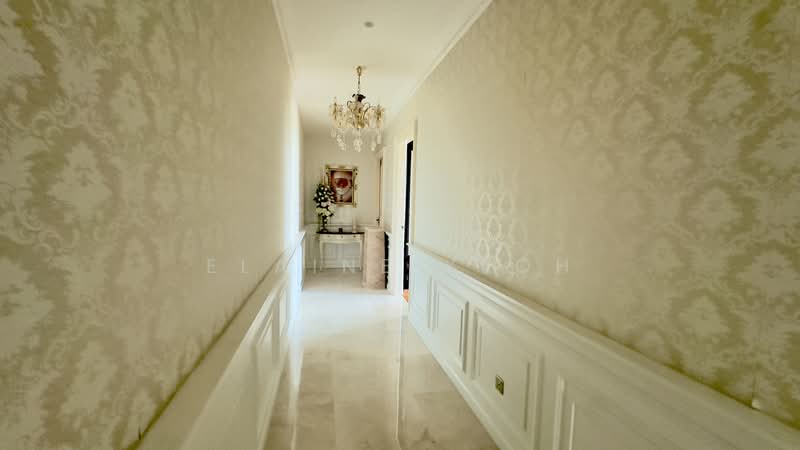 Kondominium untuk Disewa di 8 Gurney (The Shore Condominium) - Elaine Yeoh - Corridor - PropertyGuru.com.my