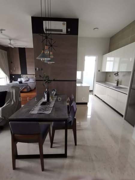 Servis Apartment untuk Dijual di TriTower Residence @ Johor Bahru Sentral - Belinda Choo - Dining Room - PropertyGuru.com.my