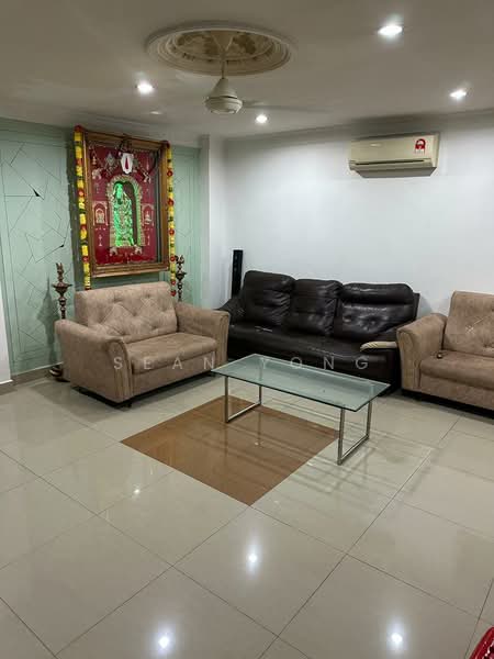 2-storey Terraced House for Sale in Desa Jaya Kepong (Kepong) - Sean Yong - Living Room - PropertyGuru.com.my