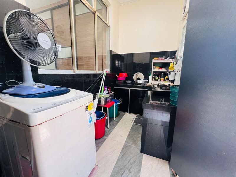Rumah Teres 1 Tingkat untuk Dijual di Taman Universiti (Skudai) - Noctis Tan - Kitchen - PropertyGuru.com.my