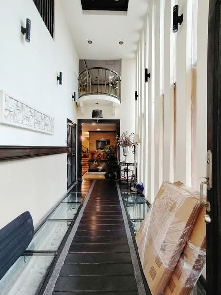 Semi-Detached House for Sale in Usj 3 (Subang Jaya) - Syafa Kamis - Entrance - PropertyGuru.com.my