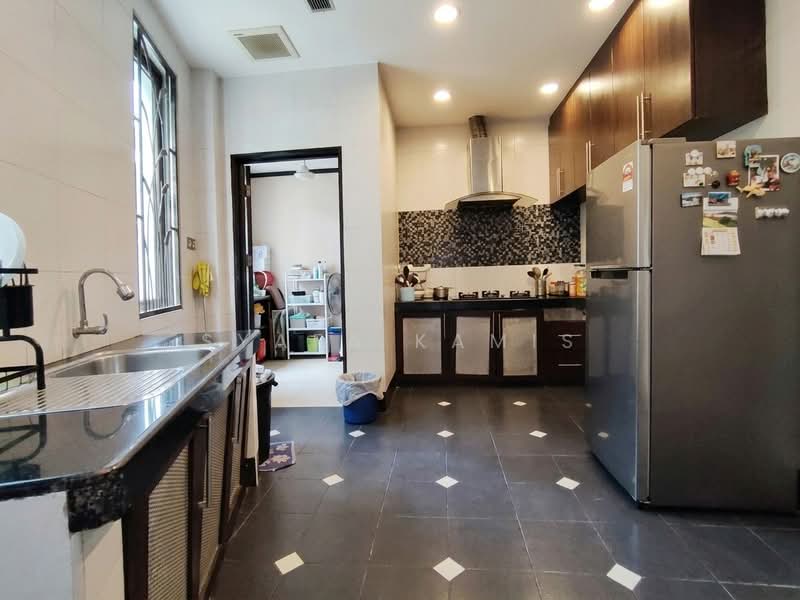 Semi-Detached House for Sale in Usj 3 (Subang Jaya) - Syafa Kamis - Kitchen - PropertyGuru.com.my