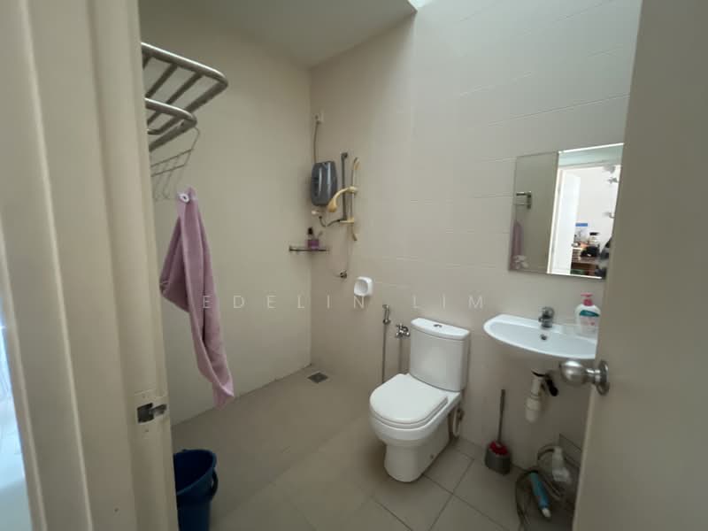 Rumah Teres 3 Tingkat untuk Dijual di Pesona Kemuning (Shah Alam) - Edelin Lim - PropertyGuru.com.my
