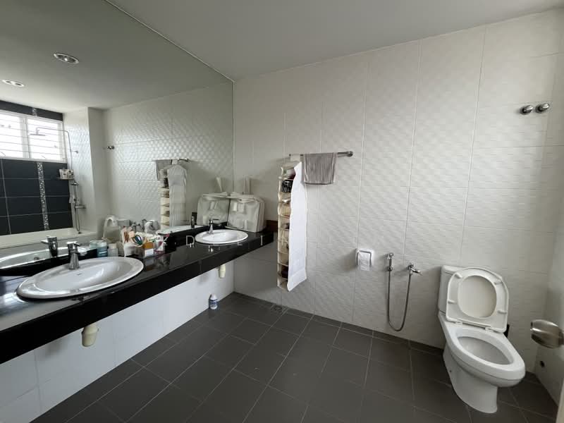Rumah Teres 3 Tingkat untuk Dijual di Pesona Kemuning (Shah Alam) - Edelin Lim - PropertyGuru.com.my