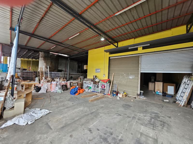 Warehouse for Rent in Bintawa (Kuching) - Jeno Tan - Interior - PropertyGuru.com.my