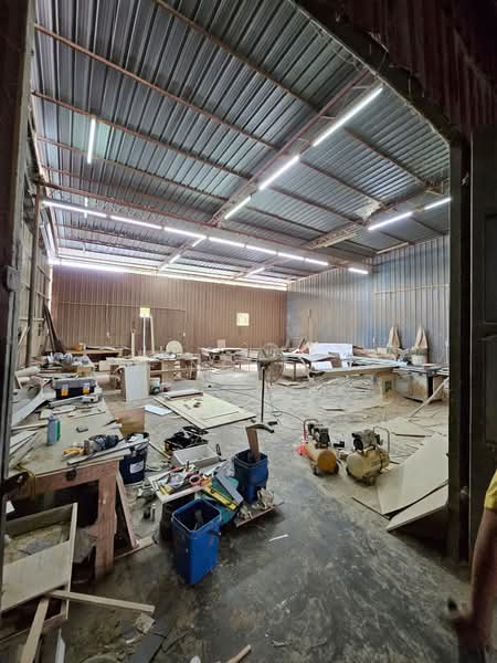 Warehouse for Rent in Bintawa (Kuching) - Jeno Tan - Interior - PropertyGuru.com.my
