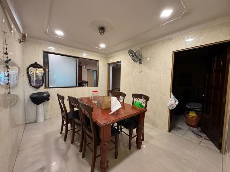 2-storey Terraced House for Sale in SS8 (Petaling Jaya) - Mr Zack - Dining Room - PropertyGuru.com.my