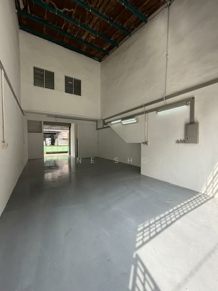Factory for Rent in Jalan Klang Lama (Old Klang Road) (Kuala Lumpur) - Jane Shoo - PropertyGuru.com.my