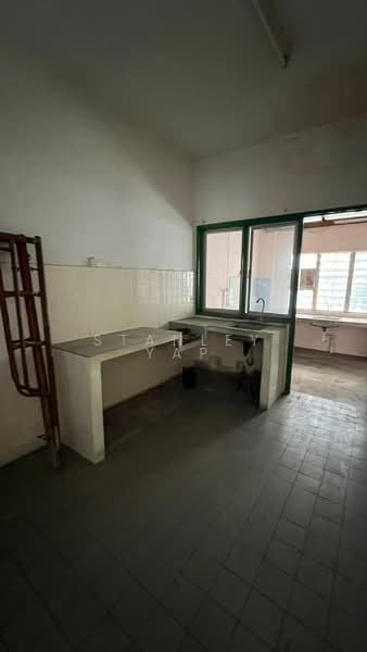 2-storey Terraced House for Sale in Ampang (Selangor) - Stanley Yap - Kitchen - PropertyGuru.com.my