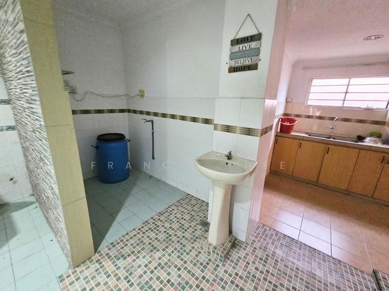 Semi-Detached House for Rent in Saujana Impian (Kajang) - Francis Thee - PropertyGuru.com.my