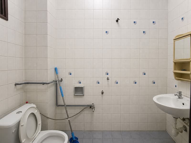 Rumah Teres 2 Tingkat untuk Dijual di Wangsa Maju (Setapak) - Sean Yong - Bathroom - PropertyGuru.com.my