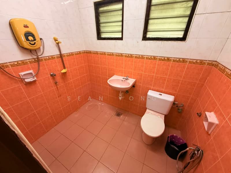 2-storey Terraced House for Sale in Wangsa Maju (Setapak) - Sean Yong - Bathroom - PropertyGuru.com.my