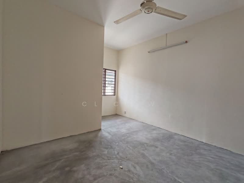 Semi-Detached House for Sale in Taman Mesra (Klang) - CL Chew - Interior - PropertyGuru.com.my
