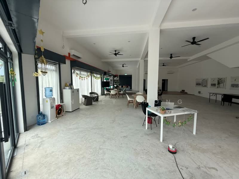 Shop / Office for Rent in Bandar Seri Botani (Simpang Pulai) - Ainsley Thong - Interior - PropertyGuru.com.my