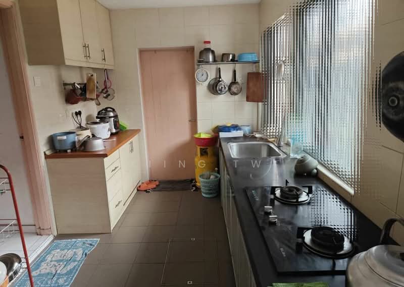 2-storey Terraced House for Sale in Kepong (Kuala Lumpur) - Kiing TW - Kitchen - PropertyGuru.com.my