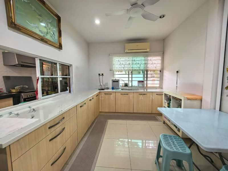 Rumah Teres 2 Tingkat untuk Dijual di Mutiara Damansara (Selangor) - Grace Tan - Kitchen - PropertyGuru.com.my