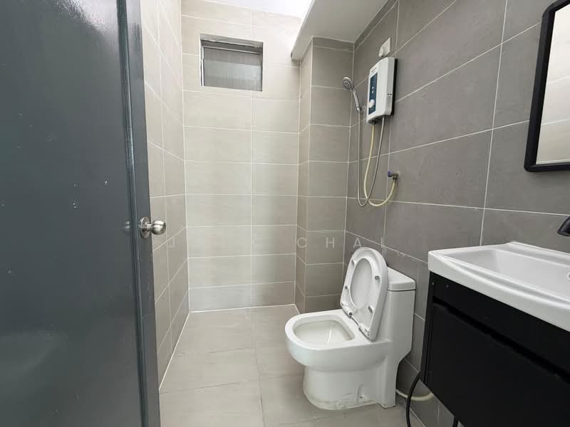 Apartment for Sale at Lake View Suites - Jack Chai - PropertyGuru.com.my