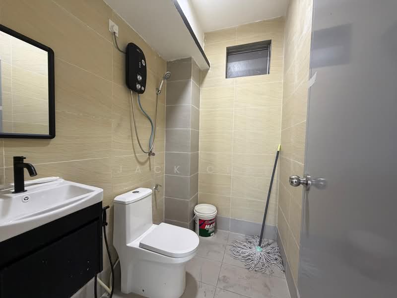 Apartment for Sale at Lake View Suites - Jack Chai - PropertyGuru.com.my