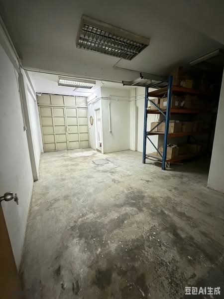 Kedai / Pejabat untuk Disewa di Klang (Selangor) - Elaine Tan - Interior - PropertyGuru.com.my