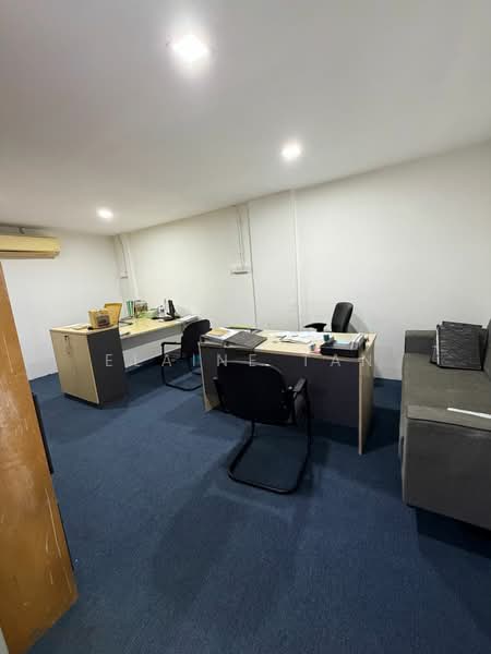 Kedai / Pejabat untuk Disewa di Klang (Selangor) - Elaine Tan - Interior - PropertyGuru.com.my