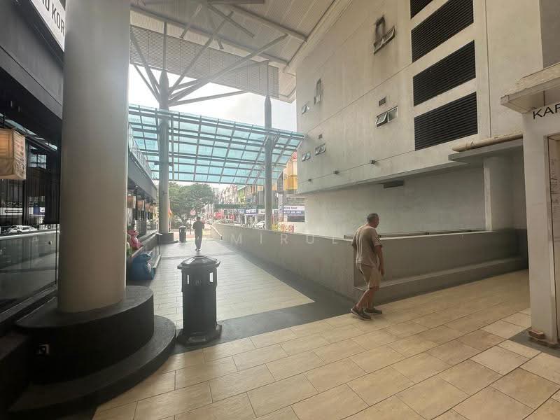 Shop / Office untuk Disewa di Petaling Jaya (Selangor) - Amirul Ashraff - Exterior - PropertyGuru.com.my