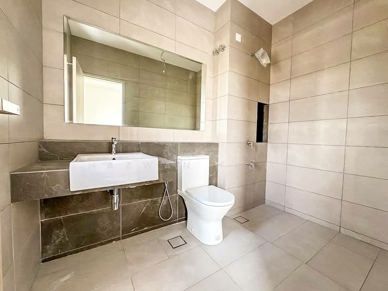 2-storey Terraced House for Sale in Bandar Bukit Raja (Klang) - Hazwan Hilmi - Bathroom - PropertyGuru.com.my