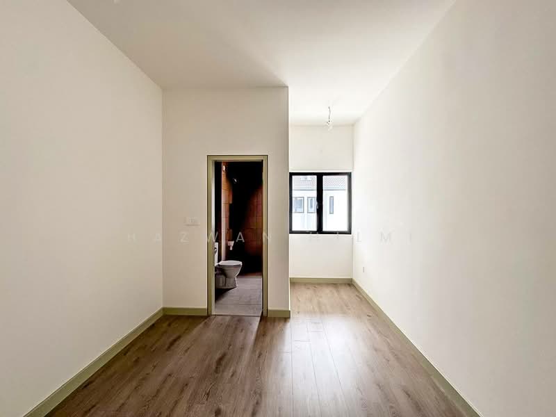 2-storey Terraced House for Sale in Bandar Bukit Raja (Klang) - Hazwan Hilmi - Interior - PropertyGuru.com.my