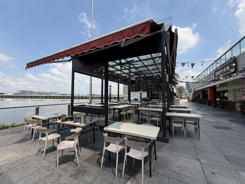 Apartment for Sale at R&F Princess Cove Phase 3-New Casa Suites - Caleb Yeo - Exterior - PropertyGuru.com.my