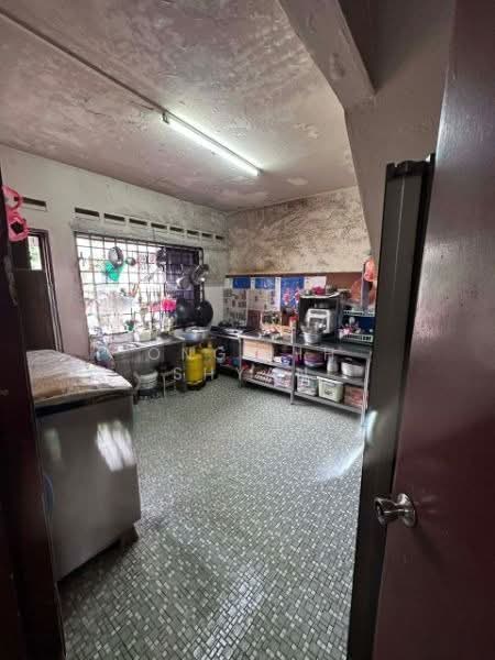 Rumah Teres 2 Tingkat untuk Dijual di Taman Pelangi (Johor Bahru) - Ong Lih Shyan - Kitchen - PropertyGuru.com.my