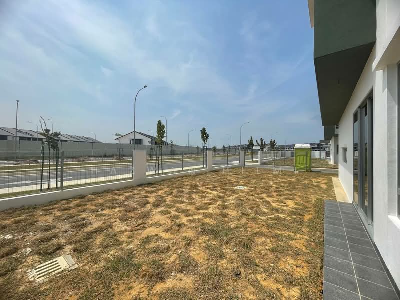 2-storey Terraced House for Sale in Bandar Bukit Tinggi (Klang) - Hazwan Hilmi - Exterior - PropertyGuru.com.my