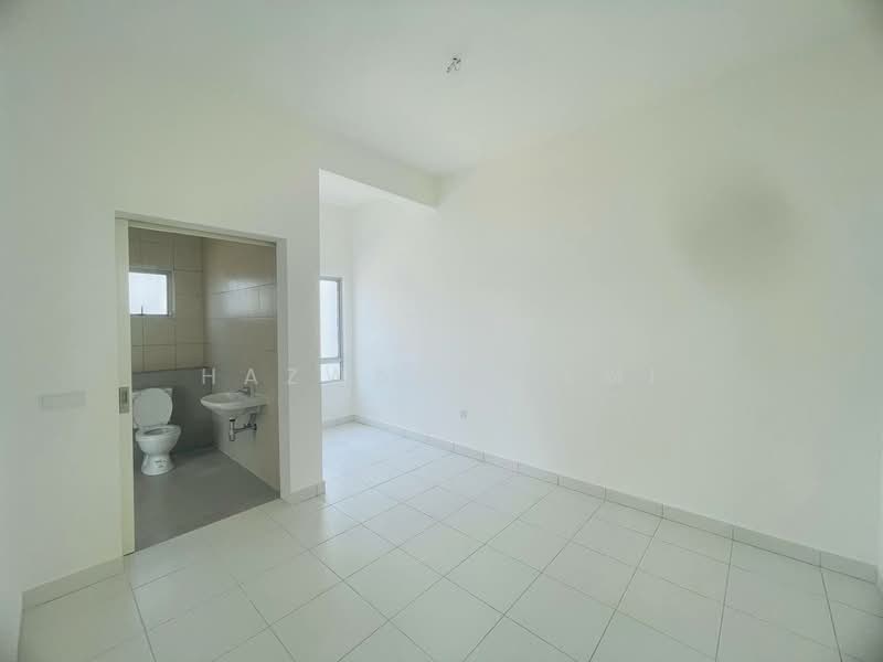 2-storey Terraced House for Sale in Bandar Bukit Tinggi (Klang) - Hazwan Hilmi - Bathroom - PropertyGuru.com.my