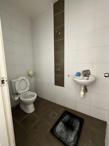 Kedai / Pejabat untuk Disewa di Taman Molek (Johor Bahru) - Lucas Ong - PropertyGuru.com.my