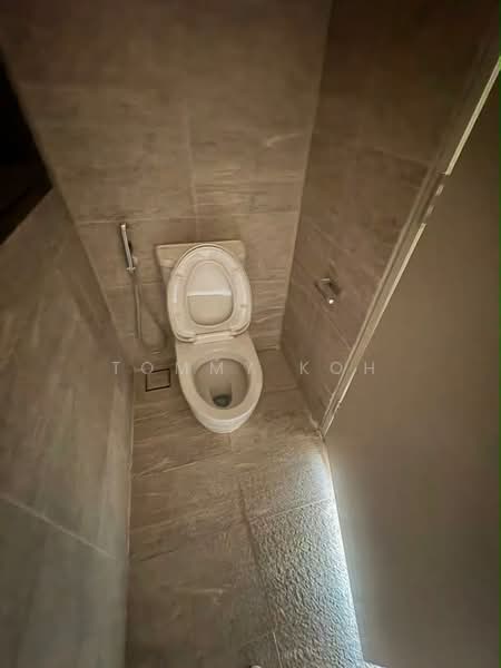 Service Residence for Rent at Edelweiss @ Tropicana Gardens - Tommy Koh - Bathroom - PropertyGuru.com.my