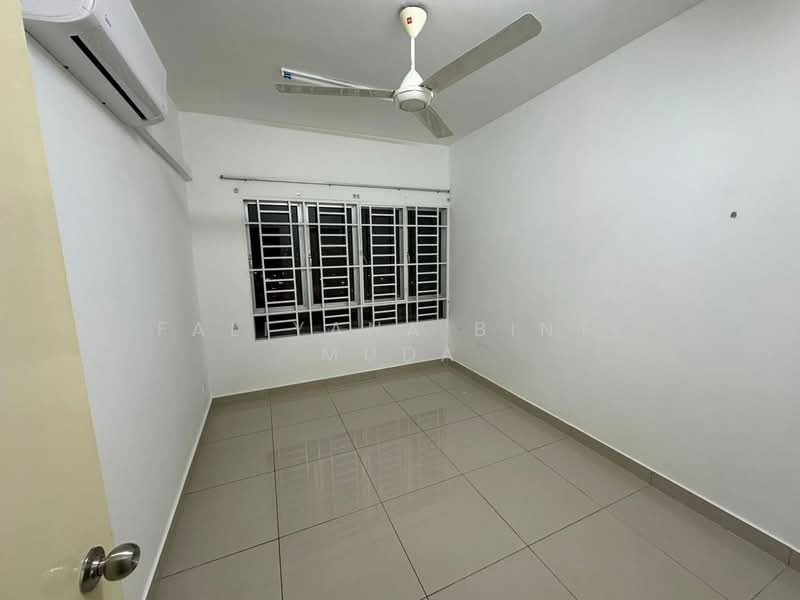 Kondominium untuk Disewa di 1 Razak Mansion - Faliyana binti Muda - PropertyGuru.com.my